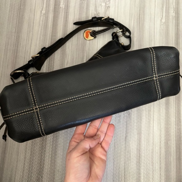 Dooney & Bourke Black Hobo Shoulder Bag - Picture 7 of 15